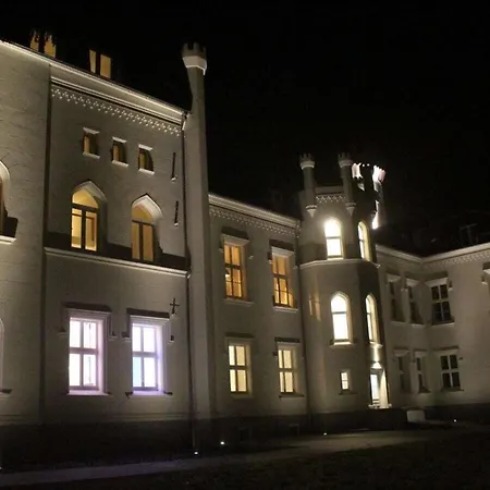 We 12 Castle Junior Gross Mohrdorf